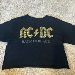 Black cropped AC DC tee shirt size M